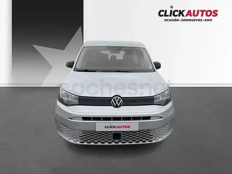 Usado VW Caddy Maxi 122 CV (89 kW) 2024 Gris / plata Monovolumen