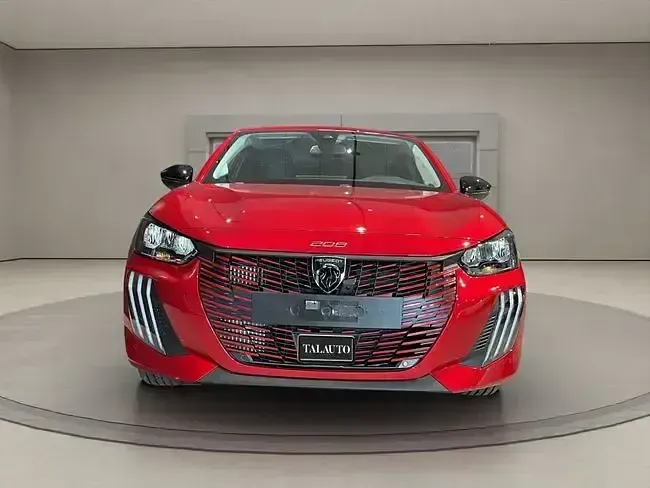Nuevo Peugeot 208 Allure 110 CV (80 kW) 2025 Rojo Utilitario