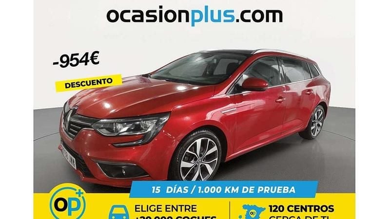 Usado Renault Mégane GrandTour Bose Edition 132 CV (97 kW) 2017 Rojo Familiar