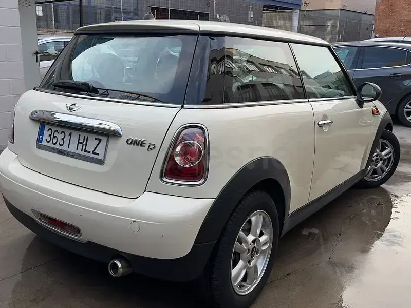 Usado Mini One D 90 CV (66 kW) 2012 Blanco Utilitario