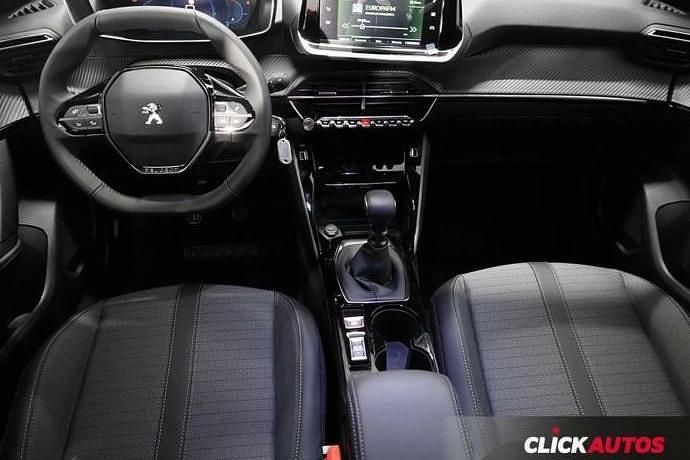 Usado Peugeot 2008 Allure 100 CV (73 kW) 2023 Negro SUV
