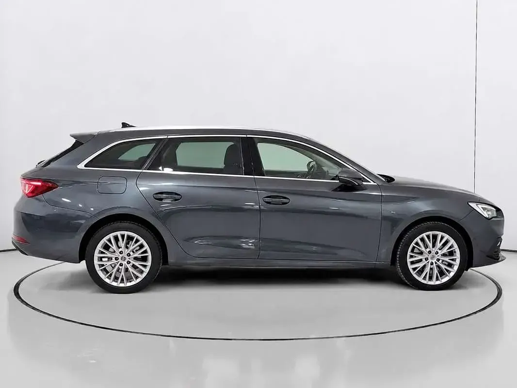 Usado Seat Leon ST XCELLENCE 150 CV (110 kW) 2021 Gris Familiar