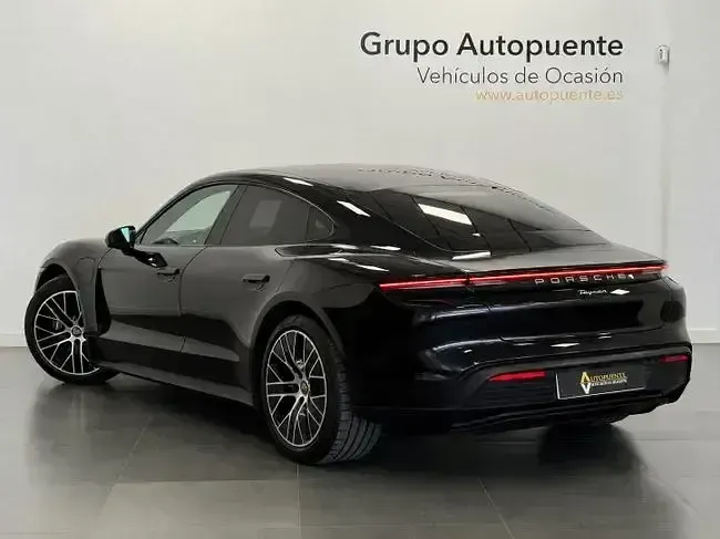 Usado Porsche Taycan 300 kW (408 CV) 2022 Eléctrico Berlina