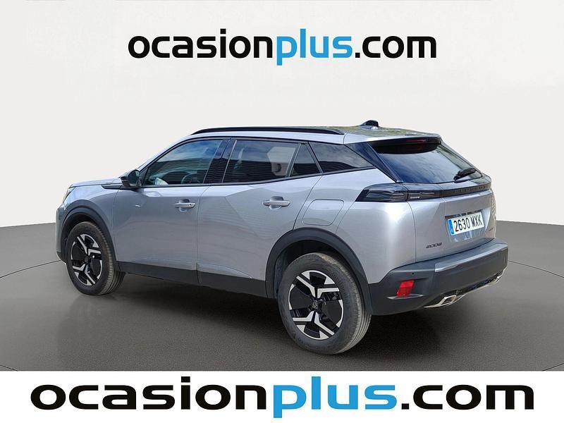 Usado Peugeot 2008 Allure 136 CV (100 kW) 2024 Gris plata SUV
