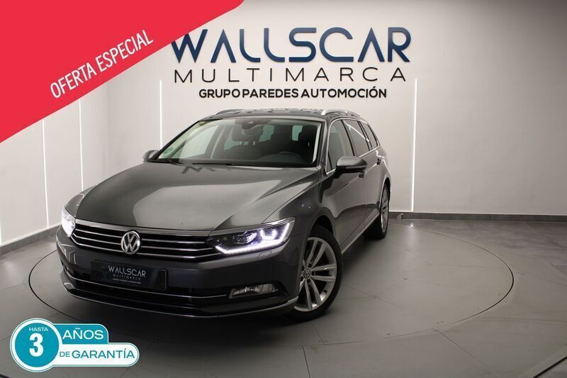 Gris / plata Usado 2016 VW Passat Sportline Familiar | 15.880 € (Precio justo) - Imagen 1/4