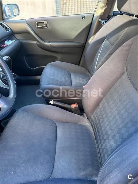 Usado Honda Civic LS 110 CV (80 kW) 2002 Gris / plata Berlina