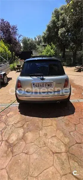 Usado Mini Cooper 115 CV (84 kW) 2001 Gris / plata Utilitario