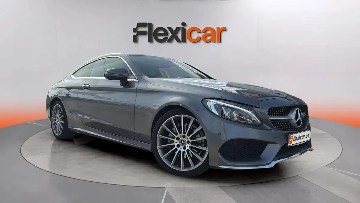 Usado Mercedes C220 170 HP (125 kW) 2018 Coupé
