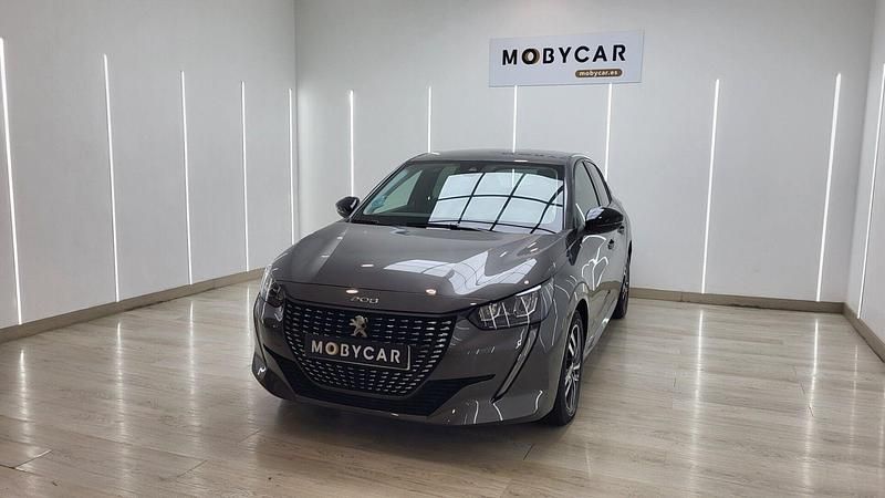 Usado Peugeot 208 Allure 102 CV (75 kW) 2023 Gris Utilitario