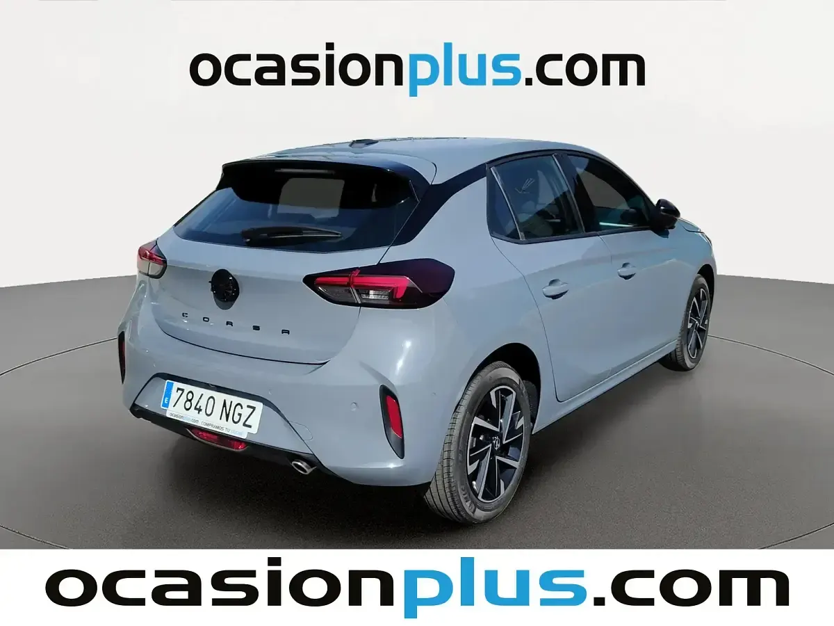 Nuevo Opel Corsa 100 CV (73 kW) 2025 Gris Utilitario