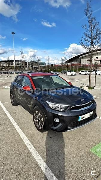 Gris / plata Usado 2019 Kia Stonic SUV | 12.000 € (Buen precio) - Imagen 1/4