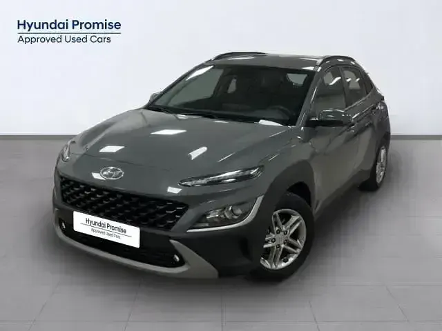 Usado Hyundai Kona 120 CV (88 kW) 2022 Gris SUV