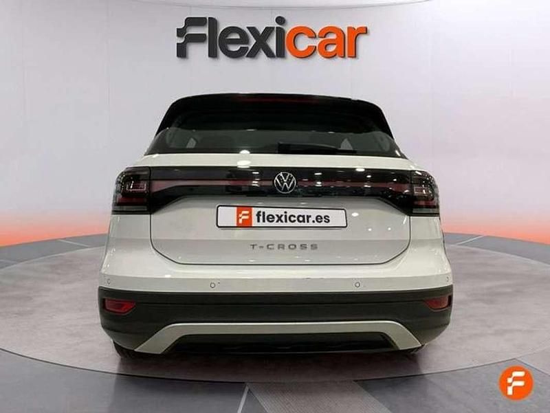 Usado VW T-Cross Advance 110 CV (80 kW) 2021 Blanco SUV