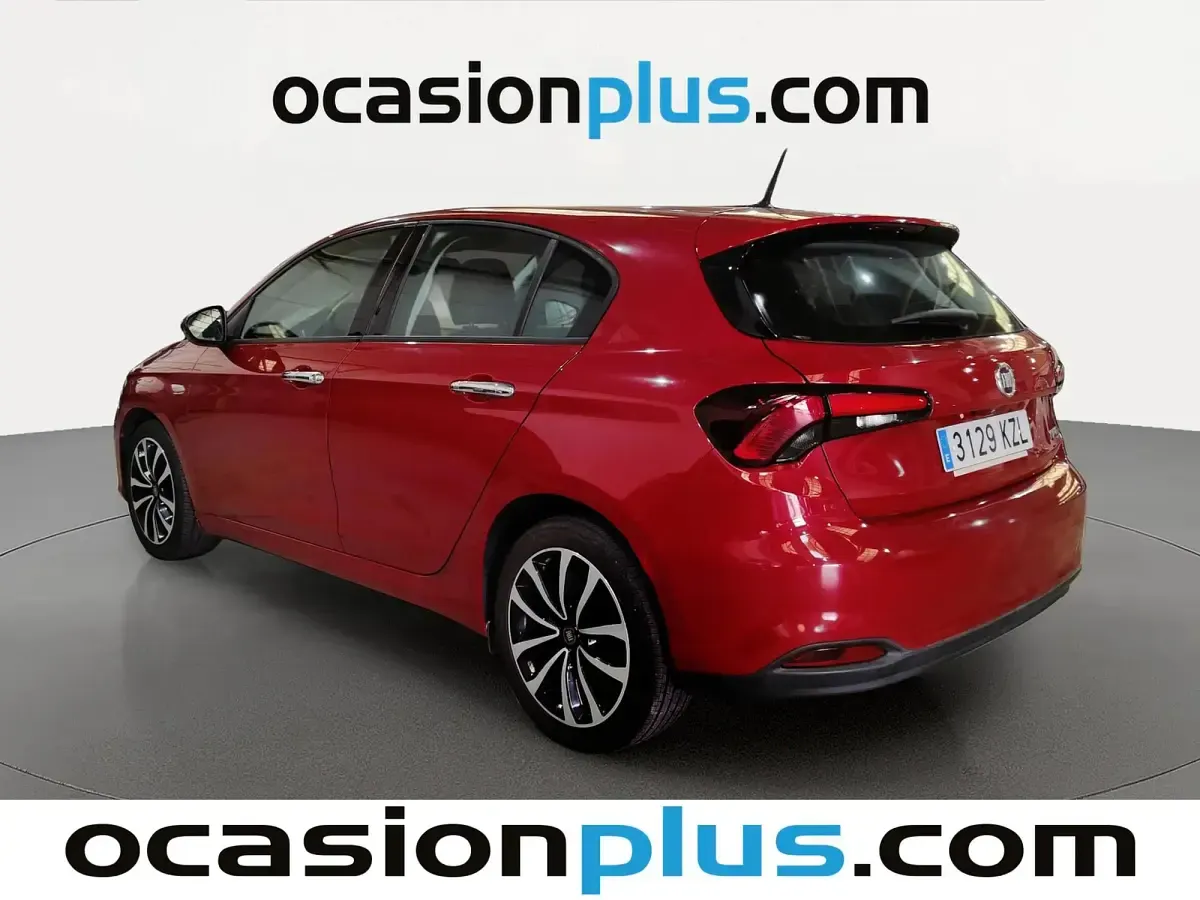 Usado Fiat Tipo Lounge 95 CV (69 kW) 2019 Rojo Utilitario