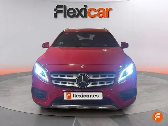 Usado Mercedes GLA220 177 CV (130 kW) 2017 Rojo SUV