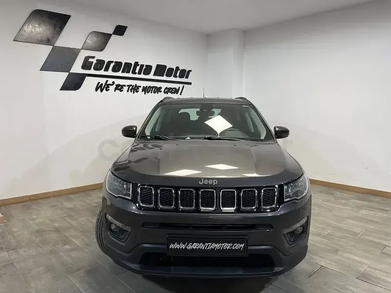 Usado Jeep Compass Longitude 140 CV (102 kW) 2018 Negro SUV
