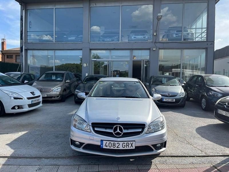 Usado Mercedes CLC180 143 CV (105 kW) 2009 Gris / plata Utilitario