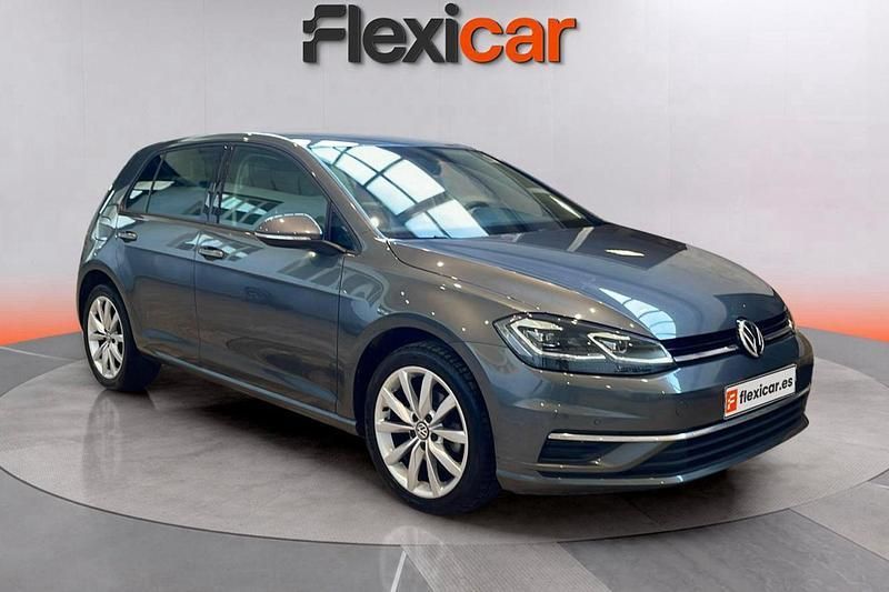 Gris Usado 2019 VW Golf VII Edition Berlina | 14.990 € (Buen precio) - Imagen 1/4