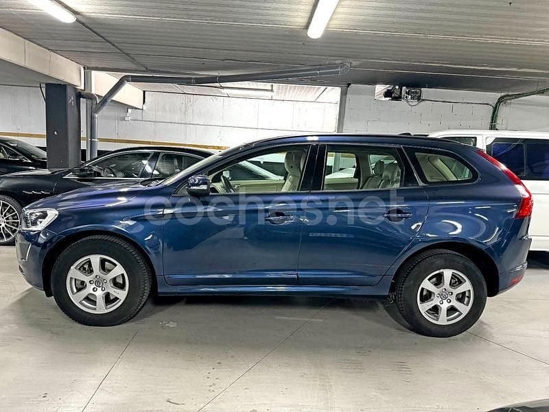 Usado Volvo XC60 Momentum 136 CV (100 kW) 2014 Azul SUV