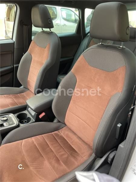 Usado Seat Ateca 4Drive 150 CV (110 kW) 2017 Blanco SUV