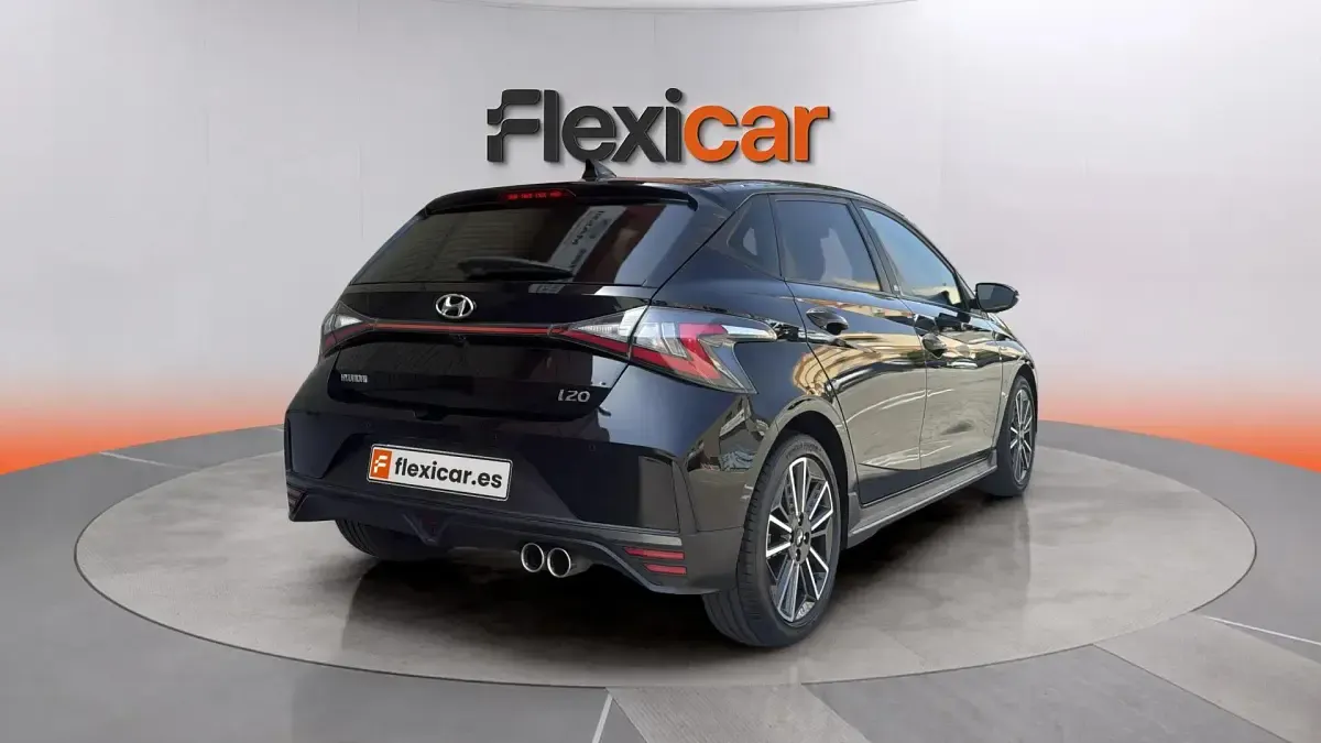 Usado Hyundai i20 N Line 84 CV (61 kW) 2023 Negro Utilitario