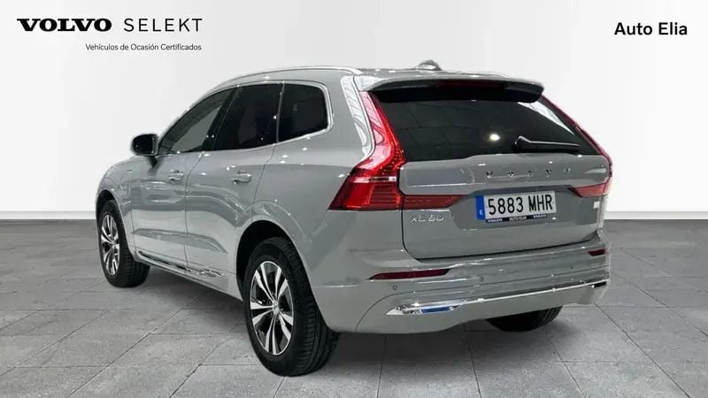 Usado Volvo XC60 Core 350 CV (257 kW) 2023 SUV
