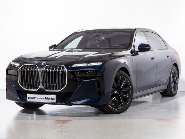 Usado 2023 BMW i7 Comfort Edition Berlina | 90.975 € - Imagen 1/4