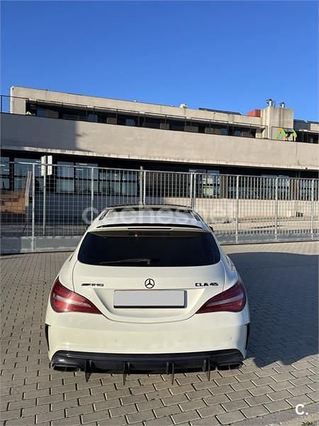 Usado Mercedes CLA45 AMG Shooting Brake 381 CV (280 kW) 2017 Blanco Familiar