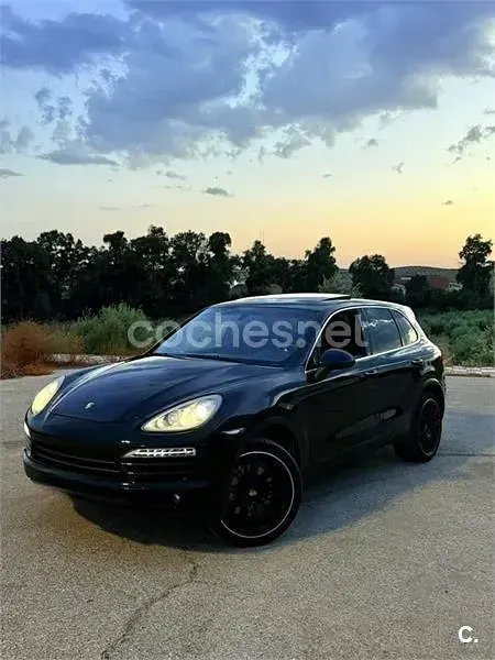 Usado Porsche Cayenne Platinum Edition 245 CV (180 kW) 2013 Negro SUV