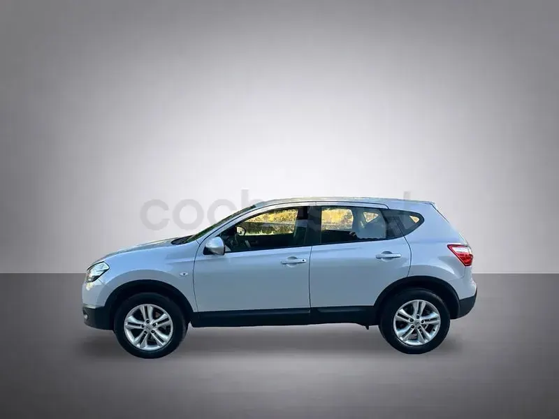 Usado Nissan Qashqai Acenta 110 CV (80 kW) 2011 Gris / plata SUV