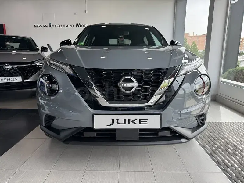Nuevo Nissan Juke N-Connecta 114 CV (83 kW) 2026 Gris / plata SUV