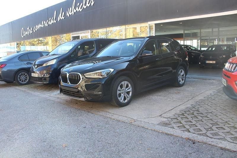 Negro Usado 2021 BMW X1 Advantage SUV | 19.850 € (Super precio) - Imagen 1/4