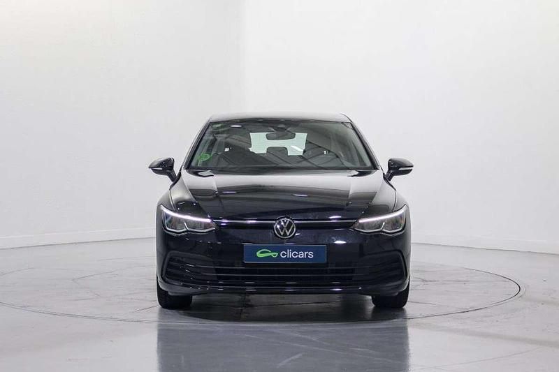 Usado VW Golf VIII Life 116 CV (85 kW) 2021 Negro Utilitario