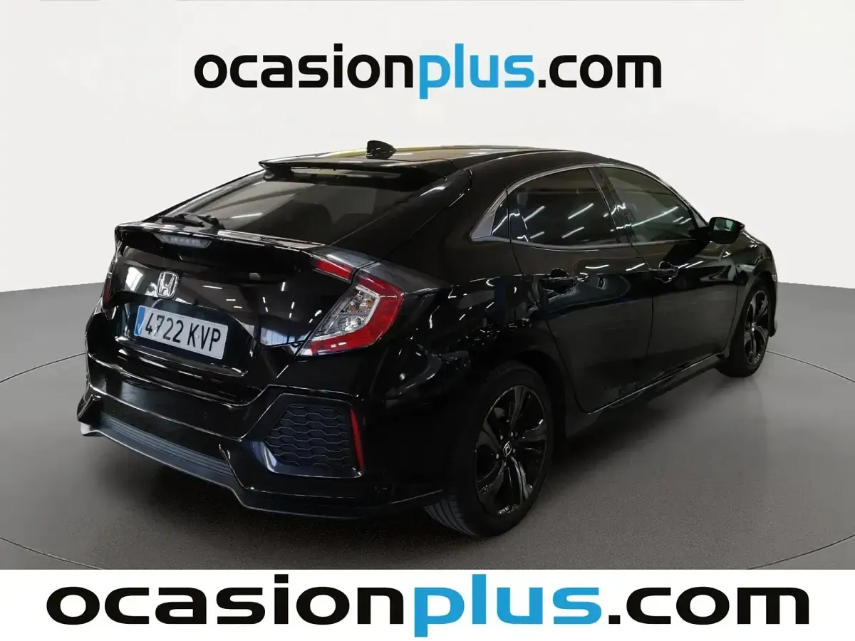 Usado Honda Civic Elegance 129 CV (94 kW) 2019 Negro Berlina