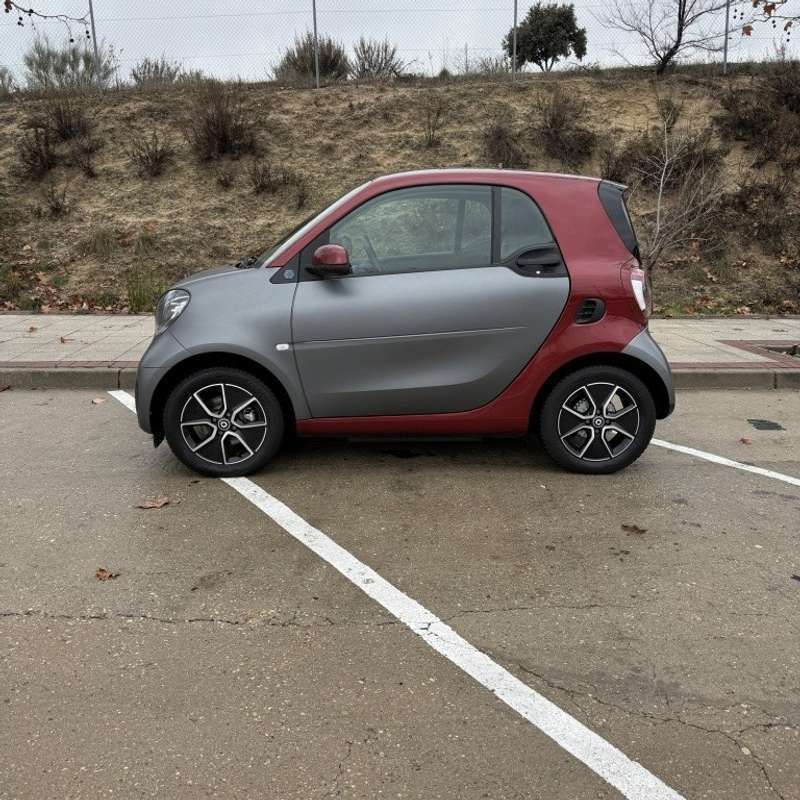 Usado Smart ForTwo Electric Drive 60 kW (82 CV) 2021 Gris Descapotable