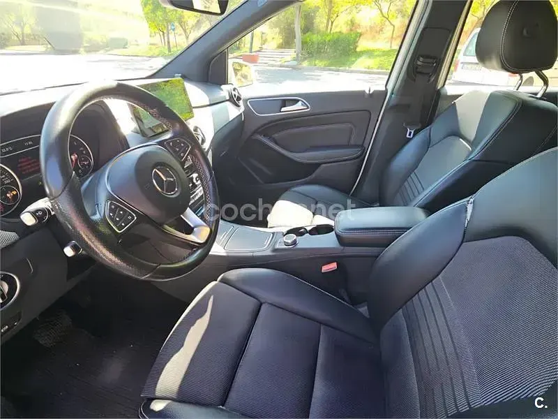 Usado Mercedes B180 109 CV (80 kW) 2016 Blanco Utilitario