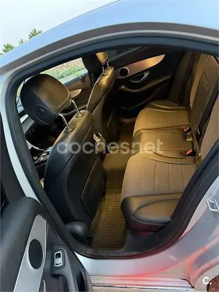 Usado Mercedes C220 170 CV (125 kW) 2016 Gris / plata Berlina
