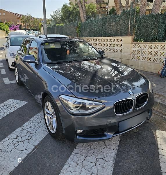 Gris / plata Usado 2013 BMW 118 Sport Line Utilitario | 10.500 € (Precio justo) - Imagen 1/4