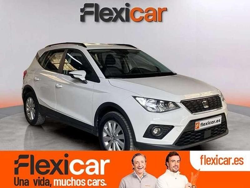 Usado Seat Arona Ecomotive 95 CV (69 kW) 2017 Blanco SUV