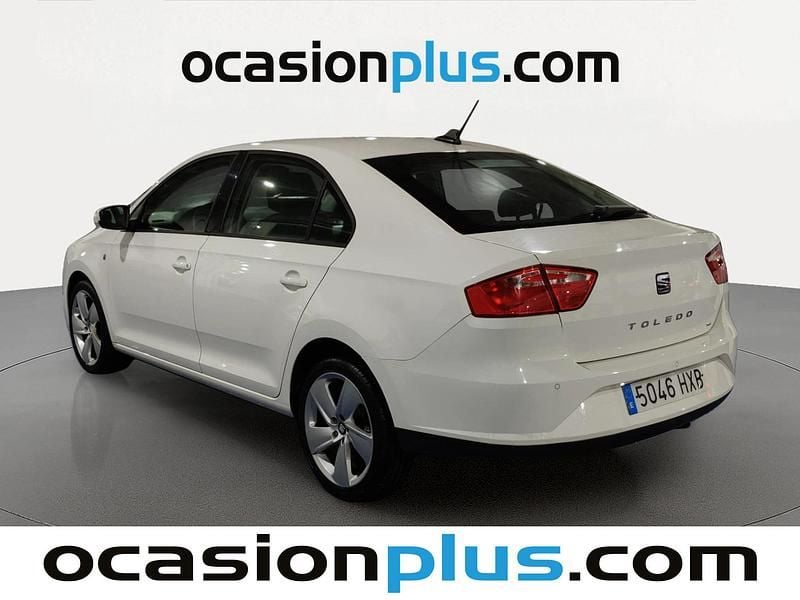 Usado Seat Toledo Ecomotive 105 CV (77 kW) 2014 Blanco Utilitario