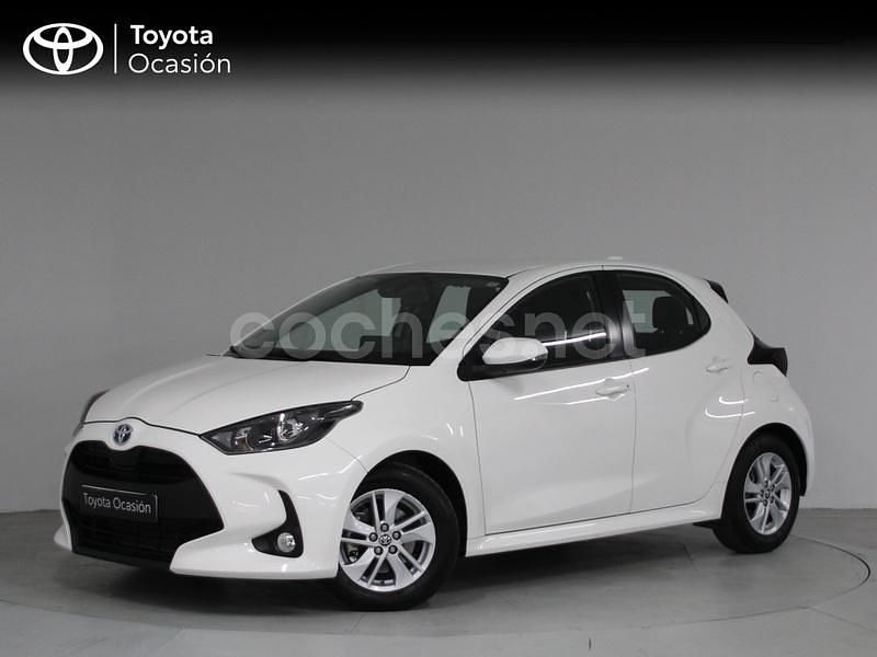 Blanco Usado 2022 Toyota Yaris Hybrid Business Edition Berlina | 18.690 € (Buen precio) - Imagen 1/4
