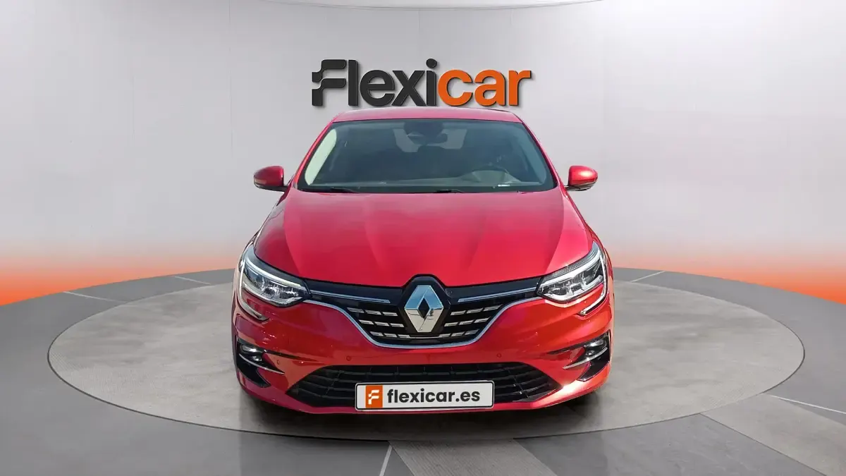 Usado Renault Mégane II Intens 115 CV (84 kW) 2021 Rojo Berlina