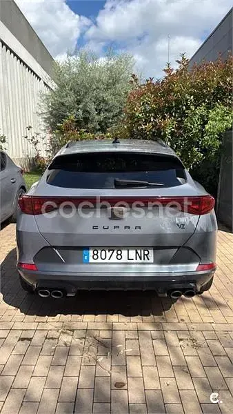 Usado Cupra Formentor VZ 310 CV (228 kW) 2021 Gris / plata SUV