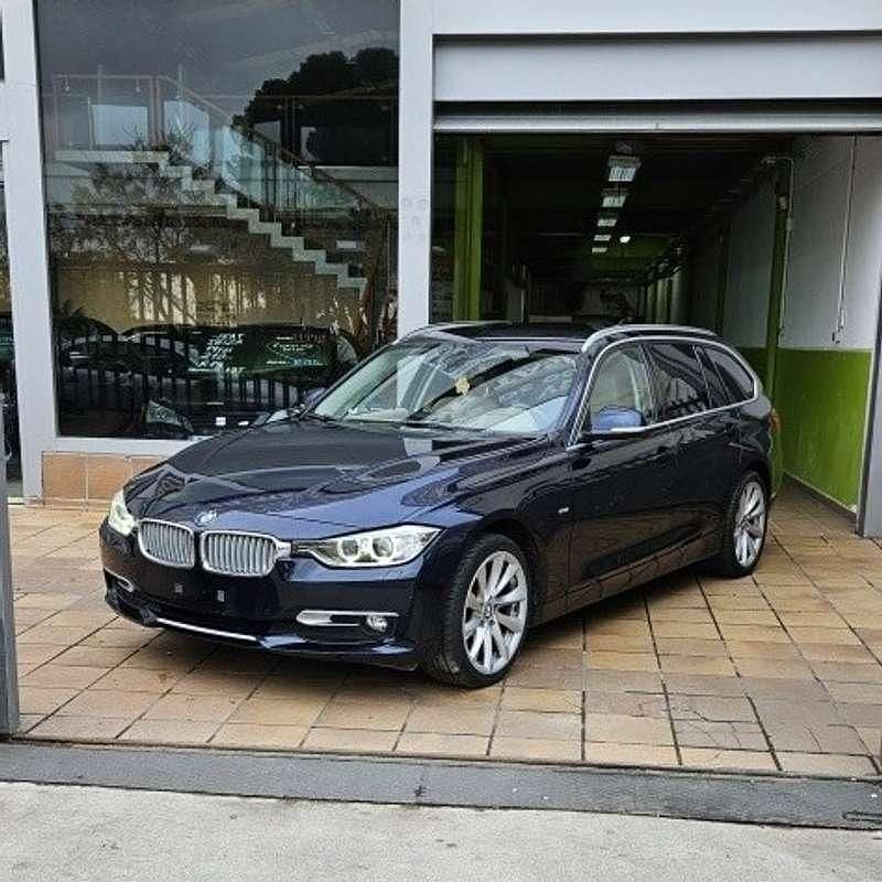 Usado BMW 320 Sport Line 184 CV (135 kW) 2014 Negro Familiar