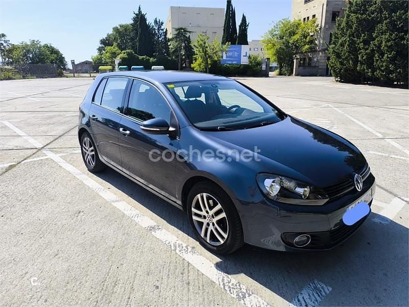 Azul Usado 2011 VW Golf VI Berlina | 8800 € (Precio justo) - Imagen 1/4