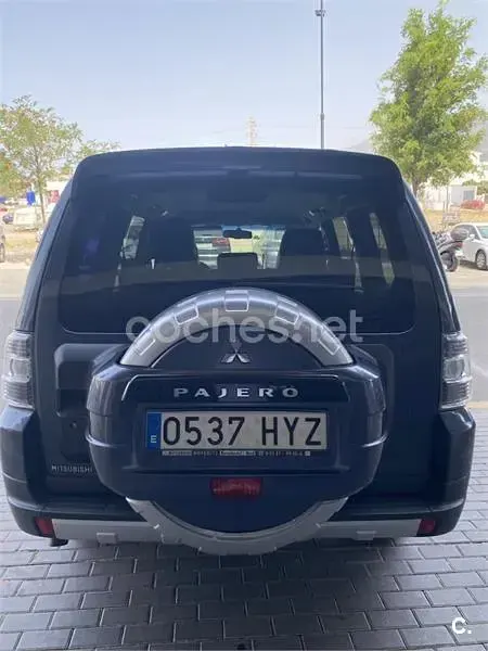 Usado Mitsubishi Montero 170 CV (125 kW) 2008 Gris / plata SUV