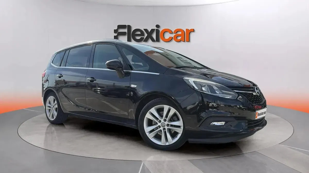 Usado Opel Zafira Tourer Innovation 136 CV (100 kW) 2019 Monovolumen