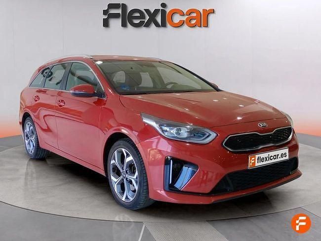 Usado Kia Ceed 141 CV (103 kW) 2021 Rojo Utilitario