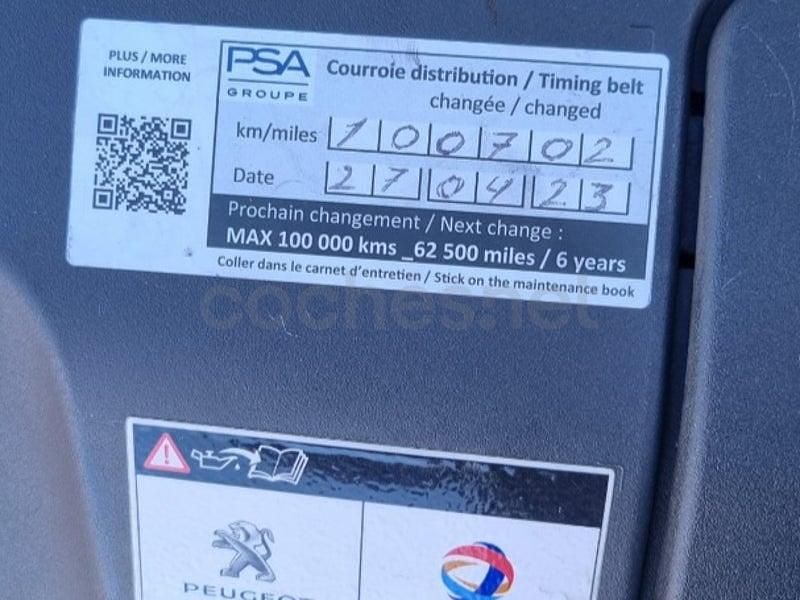 Usado Peugeot 308 Active 130 CV (95 kW) 2017 Negro Berlina