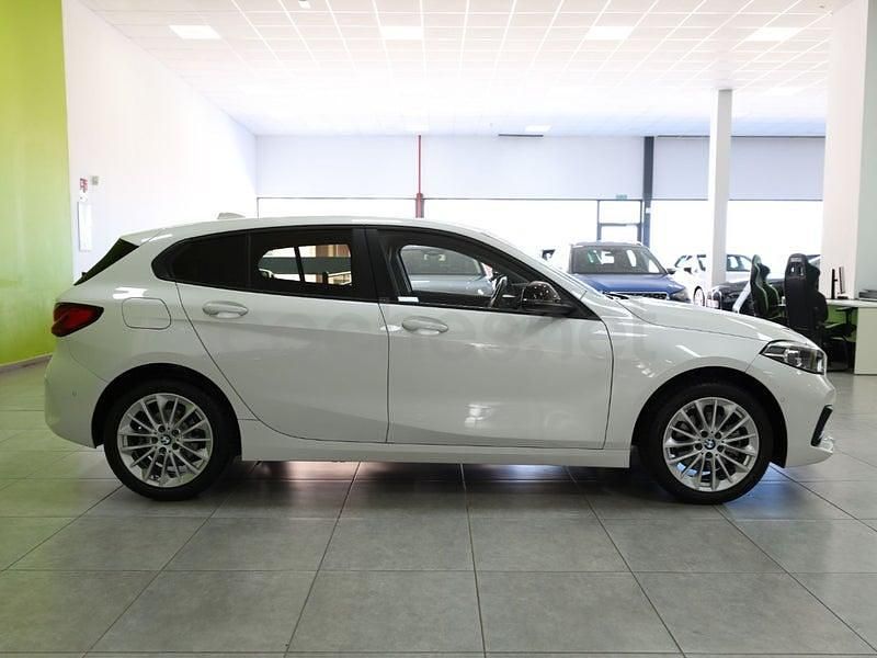 Usado BMW 118 136 CV (100 kW) 2024 Blanco Utilitario